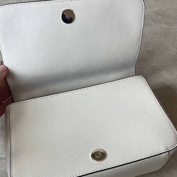 Tory Burch Robinson embroidered adjustable bag - Picture 6 of 10